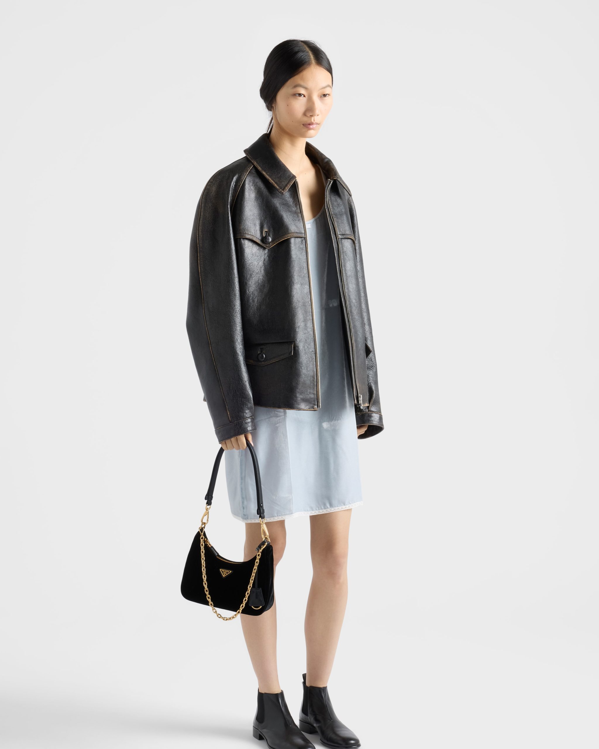 Prada Re-Edition mini velvet bag - Image 7